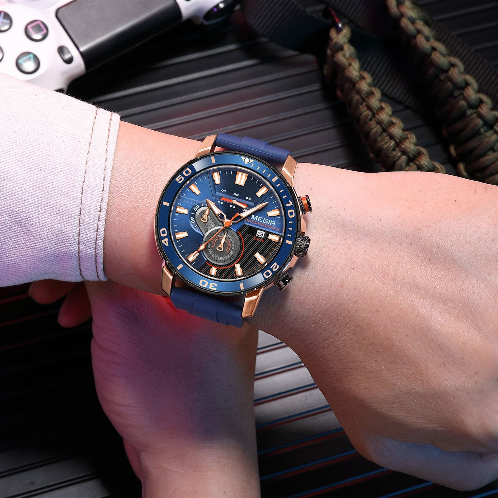 MEGIR Luxury Military Watches for Men Fashion Sport Quartz Wristwatch Waterproof Silicone Band Male Clock Chronograph with Date 2224